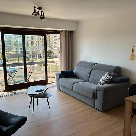 Apartment 202 Aurora