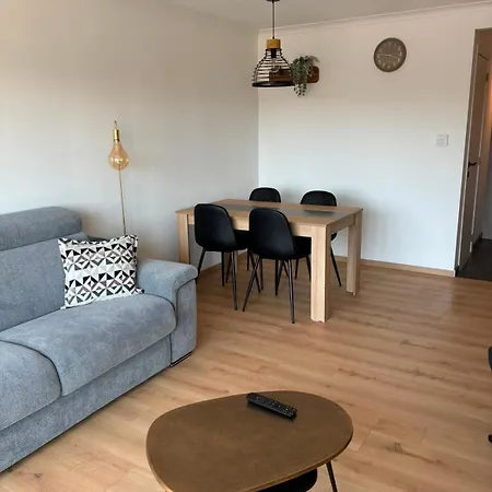 202 Aurora De Panne