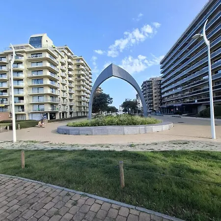 202 Aurora